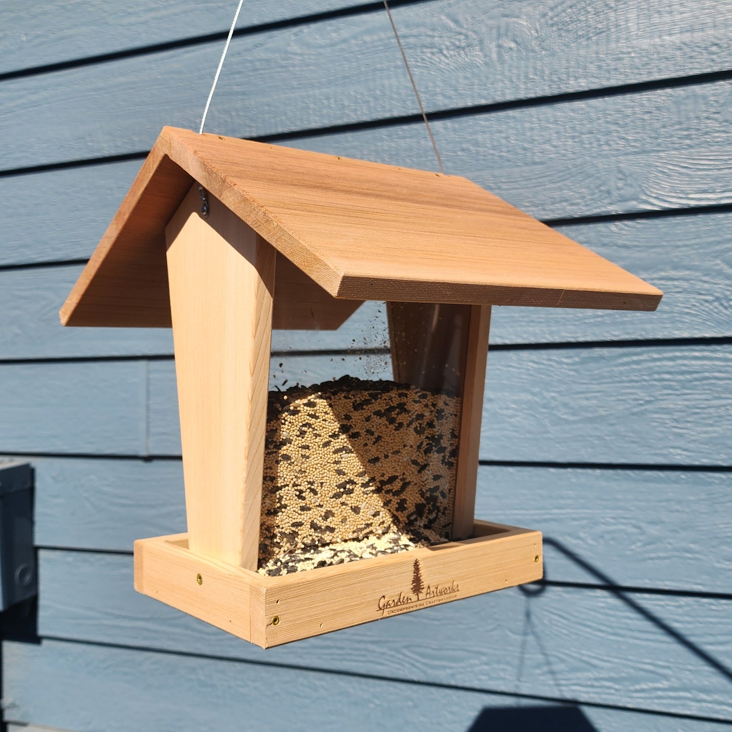 Hopper Bird Feeder with Large Overhanging Roof